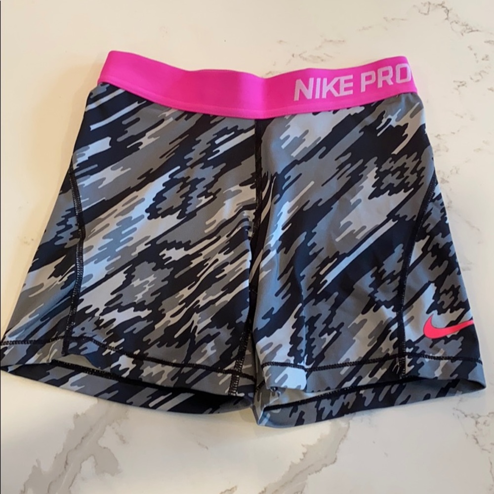 Nike pros